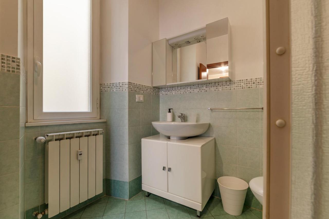 Piazza Re Di Roma Apartment Bagian luar foto